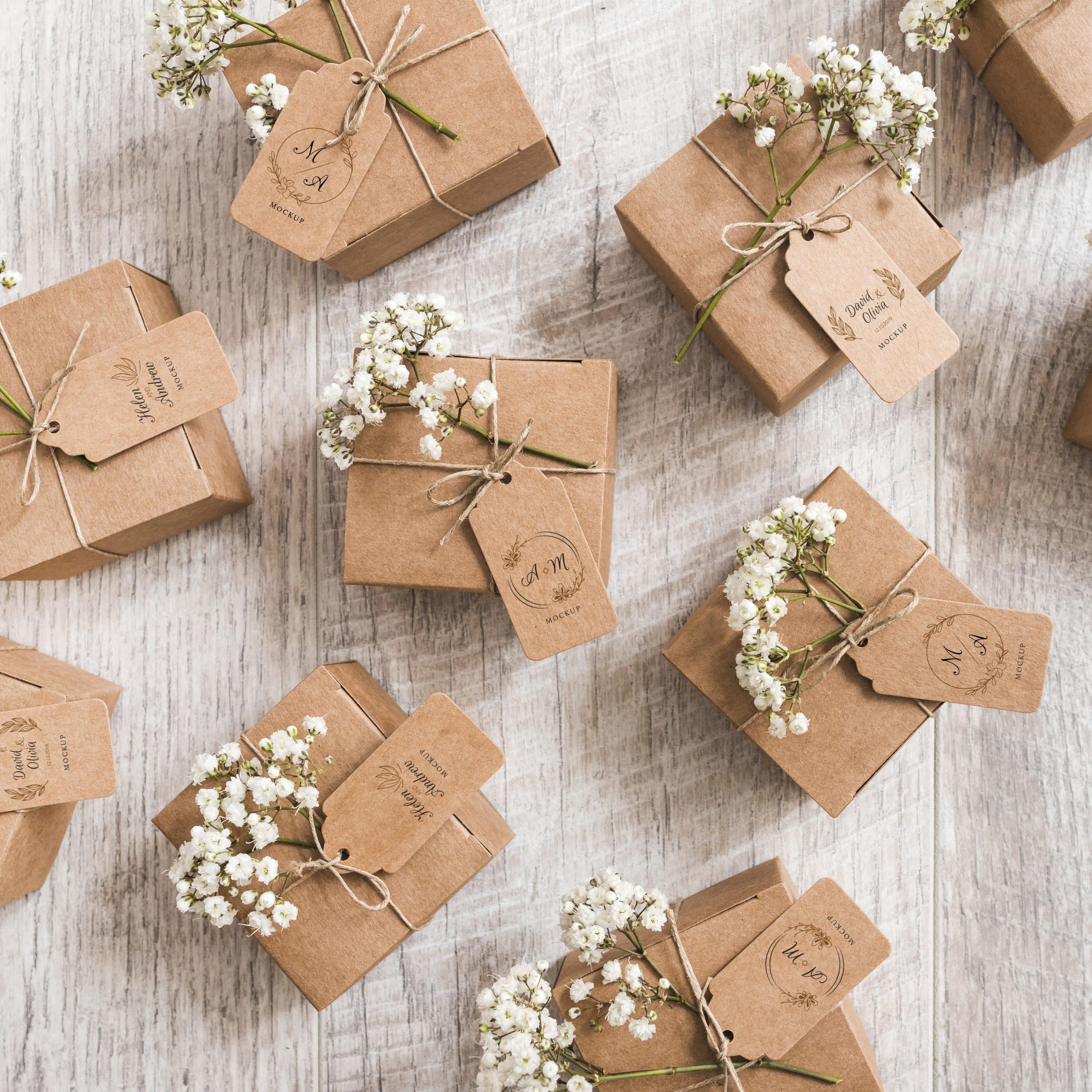 Presentación elegante de detalles de boda en caja personalizada
