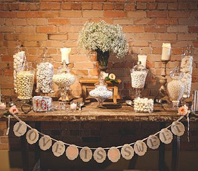 Candy Bar: una preciosa idea para endulzar tu boda