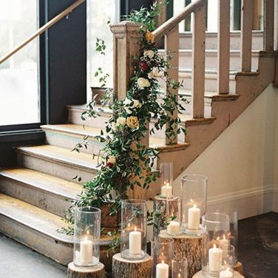 Decoración de boda con velas 3 rodajas madera escalera