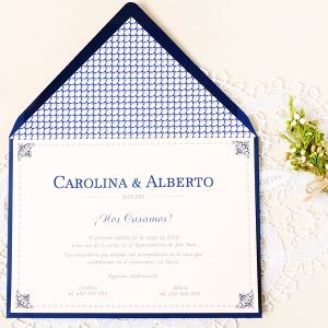 Invitación boda clásica en color azul. Mónaco.