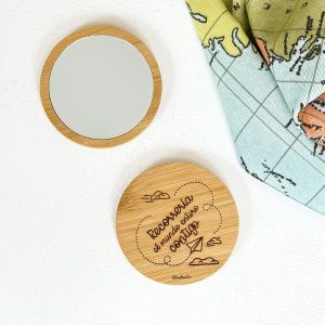 Espejo de madera Travel - Regalos origianales personalizados