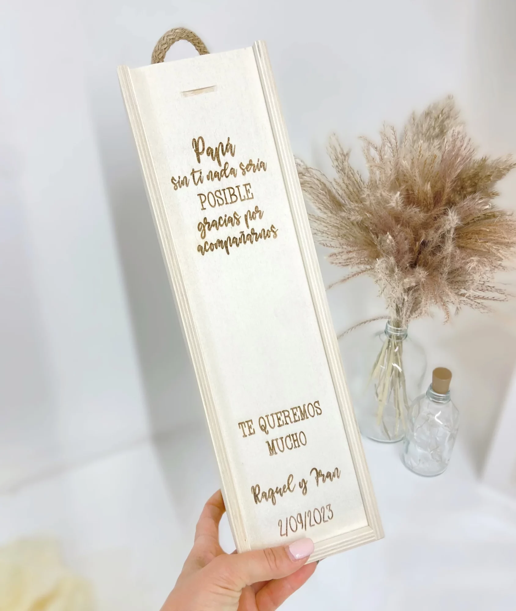 CAJA DE VINO PERSONALIZADA