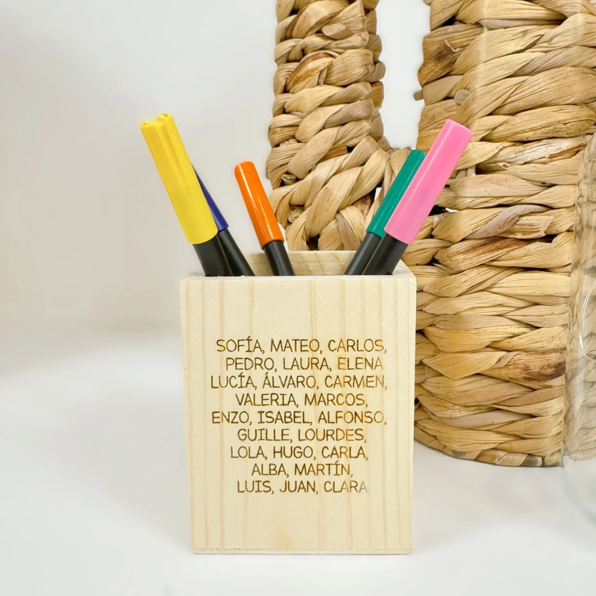 LAPICERO DE MADERA PERSONALIZADO