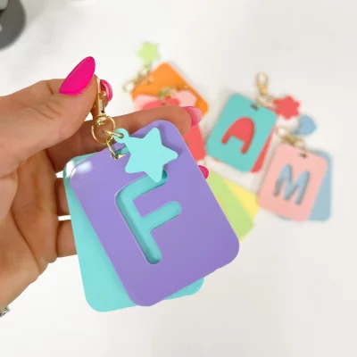 IDENTIFICADOR DE MOCHILA INFANTIL LETRA F