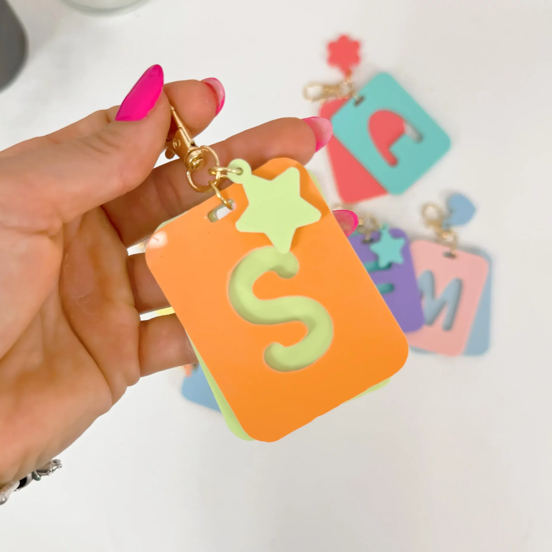 IDENTIFICADOR DE MOCHILA INFANTIL LETRA S