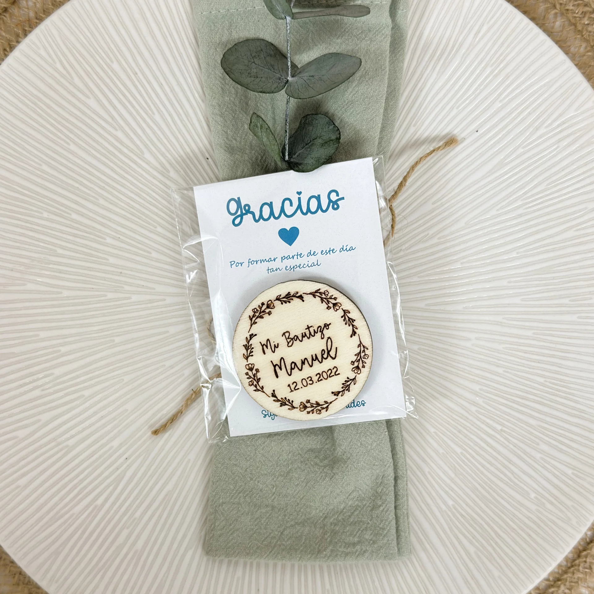 IMAN BAUTIZO PERSONALIZADO MADERA FLORES