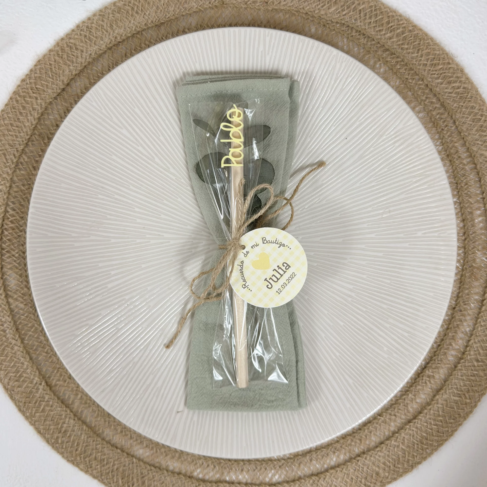 Lápiz Marcasitio Personalizado para Bautizo CORAZON AMARILLO