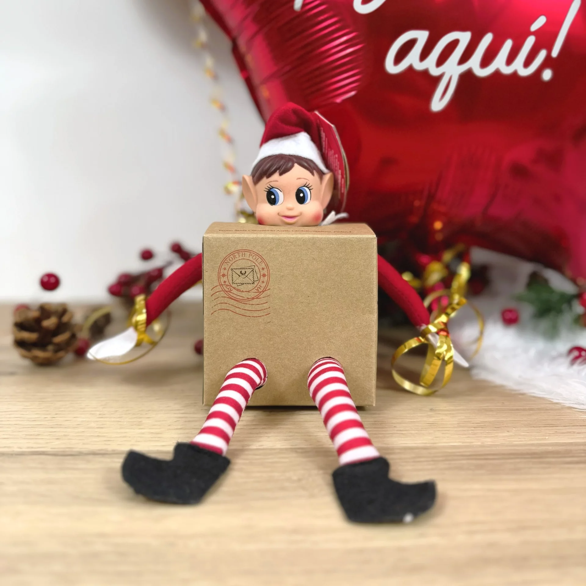 Elfo travieso de Navidad con Caja Sorpresa DE FRENTE