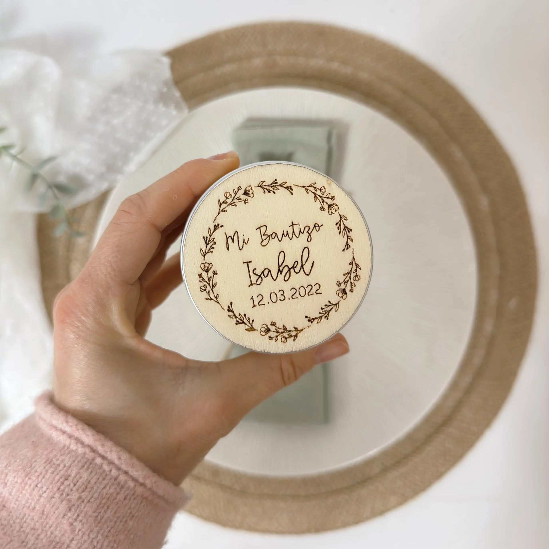 bote de chuches personalizado bautizo con tapa en madera
