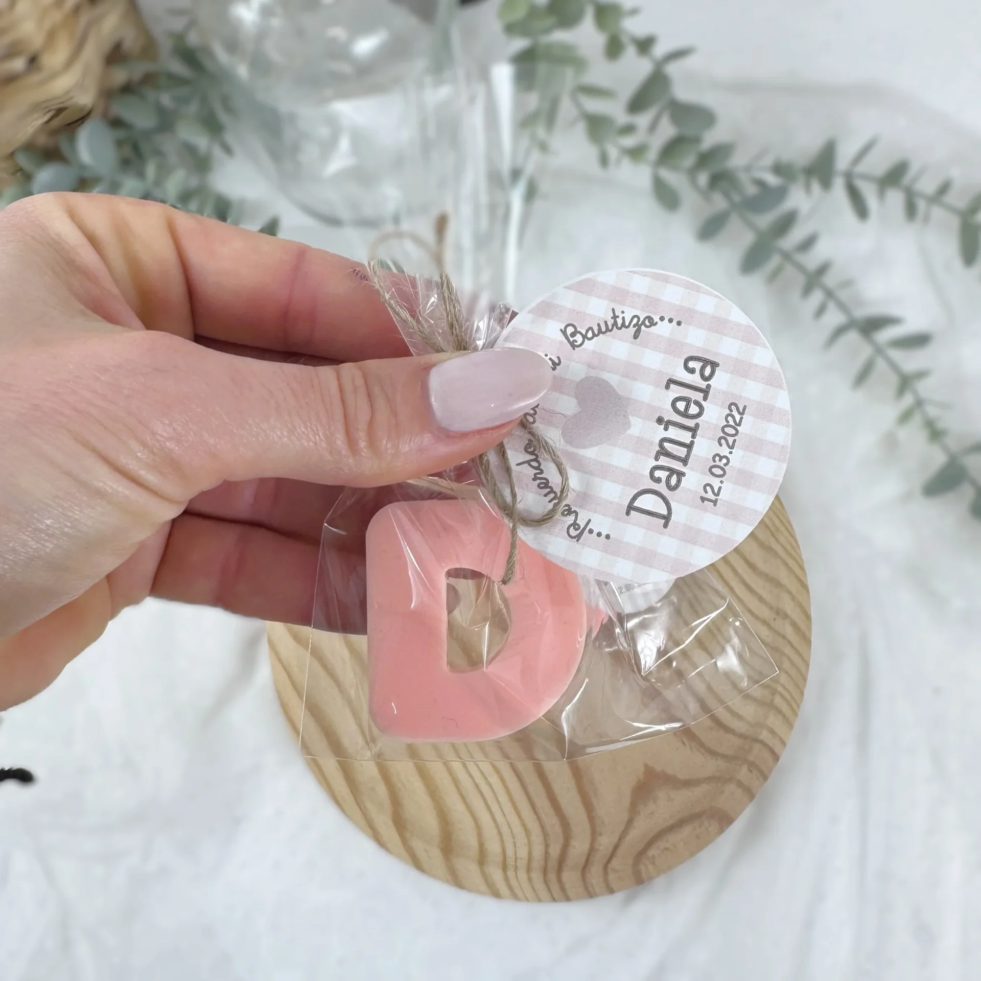 detalle invitados bautizo jabon letra