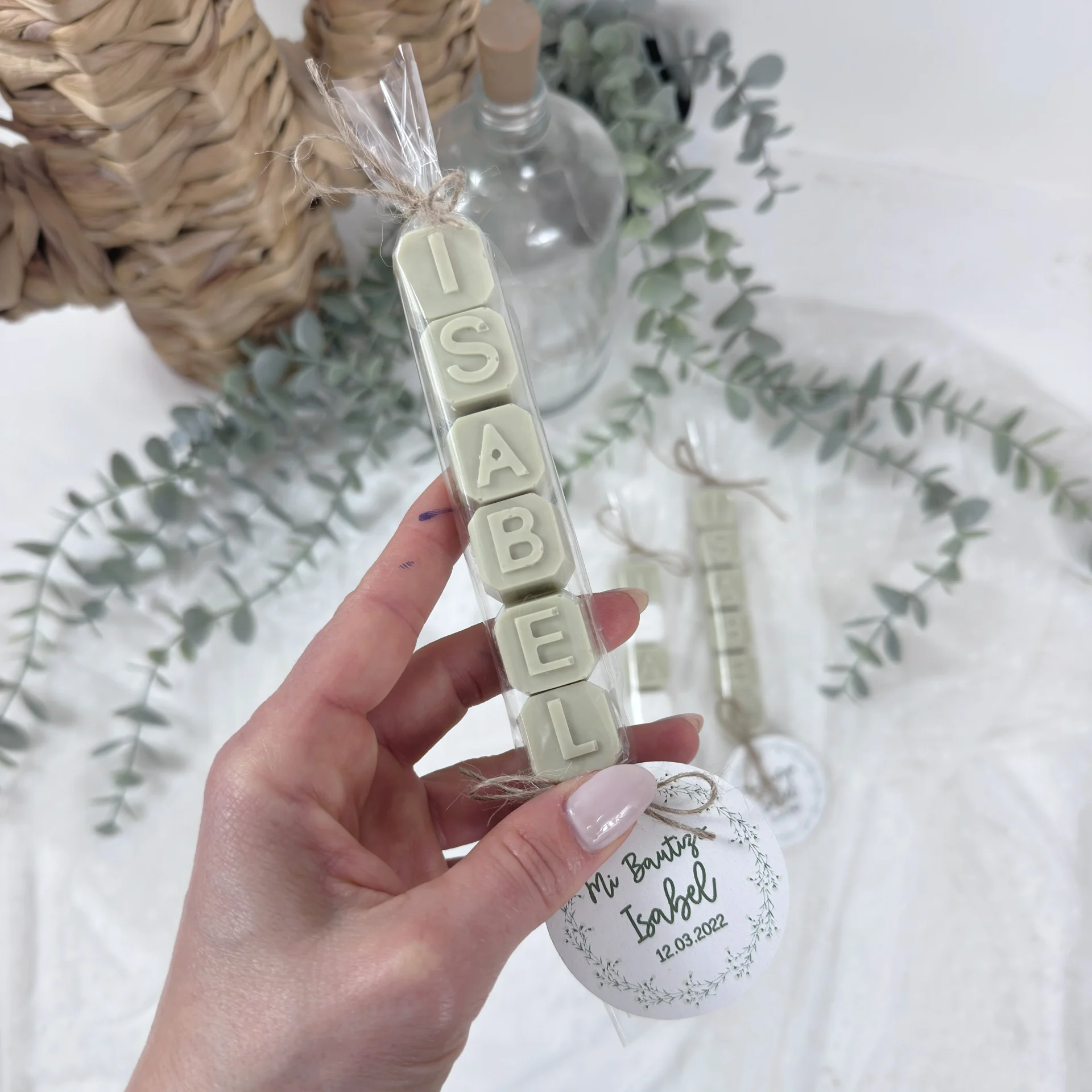 detalle invitados bautizo jabones con letras