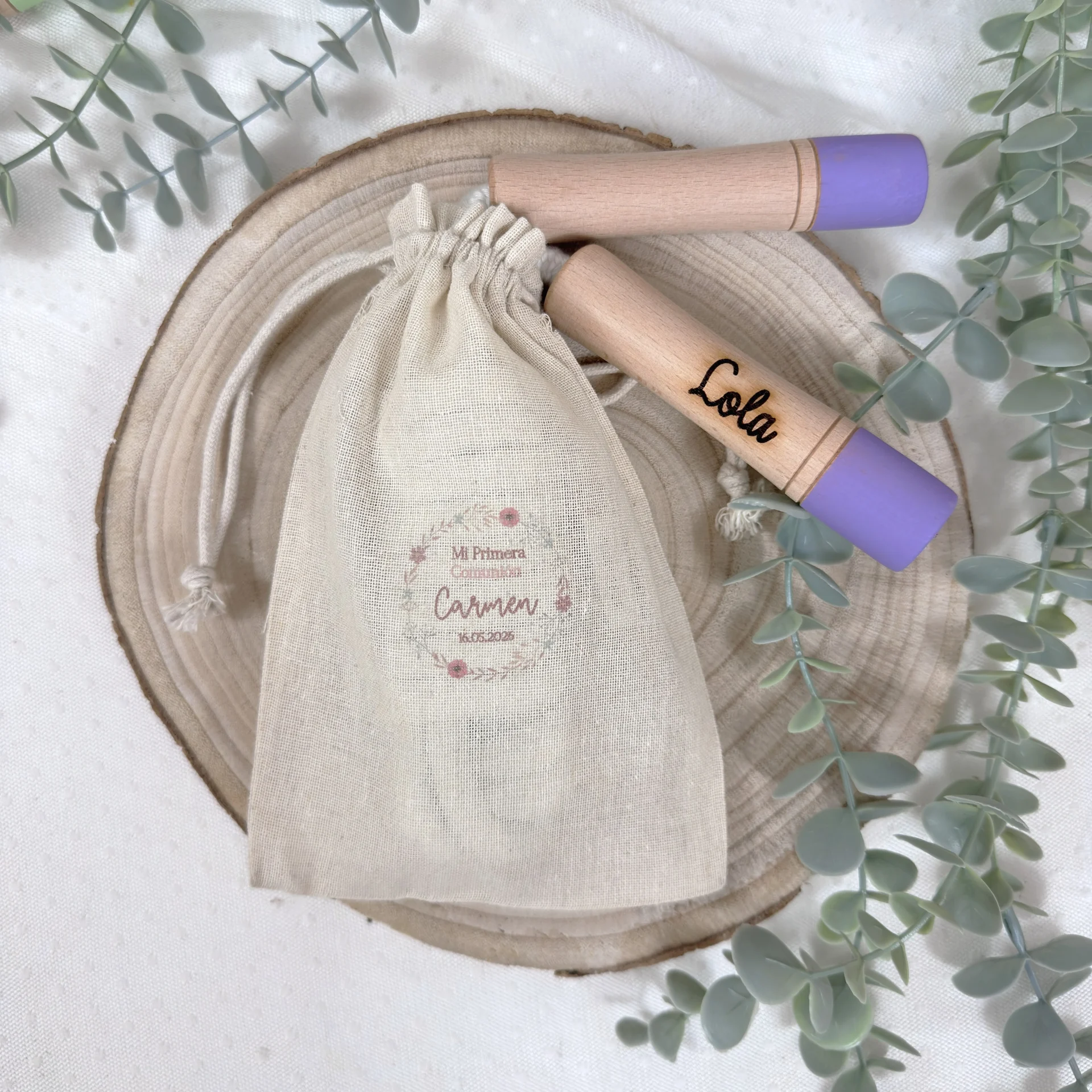 Comba personalizada lila con bolsa de algodón personalizada