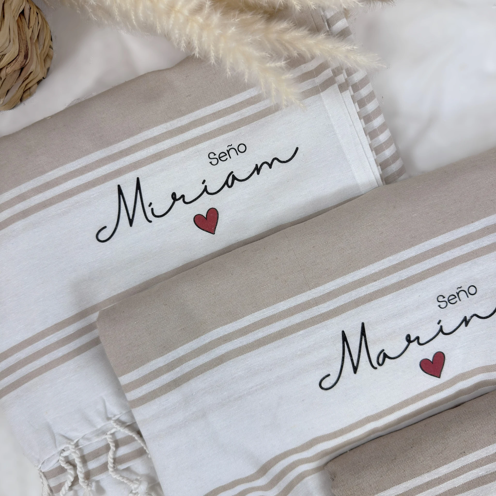 Toalla personalizada para profesora con nombre